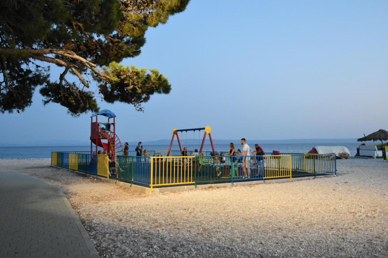 Mobile Homes Sara - Camping Basko Polje , Adriatic , Dalmatia Baška Voda Exterior foto